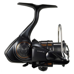 DAIWA_25_Iprimi_LT2000S_sides_